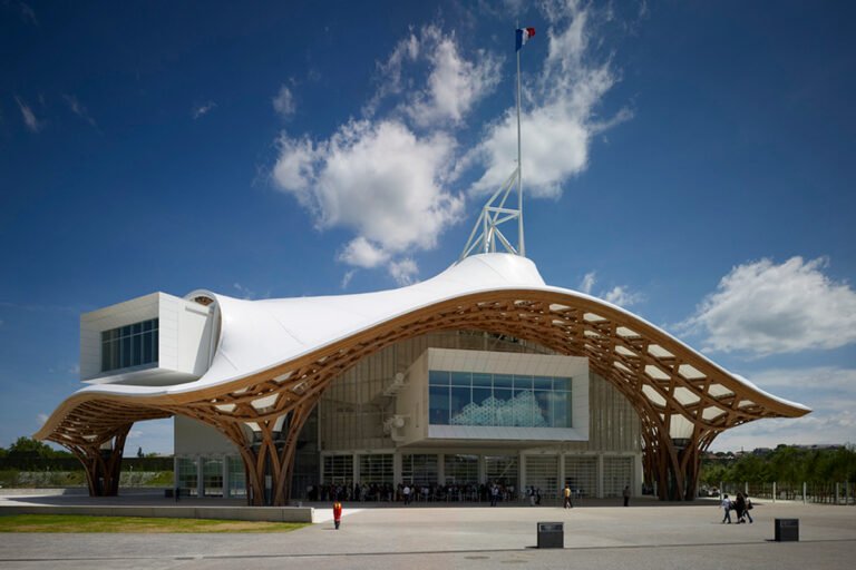 Mái che bạt căng bảo tàng Pompidou Metz
