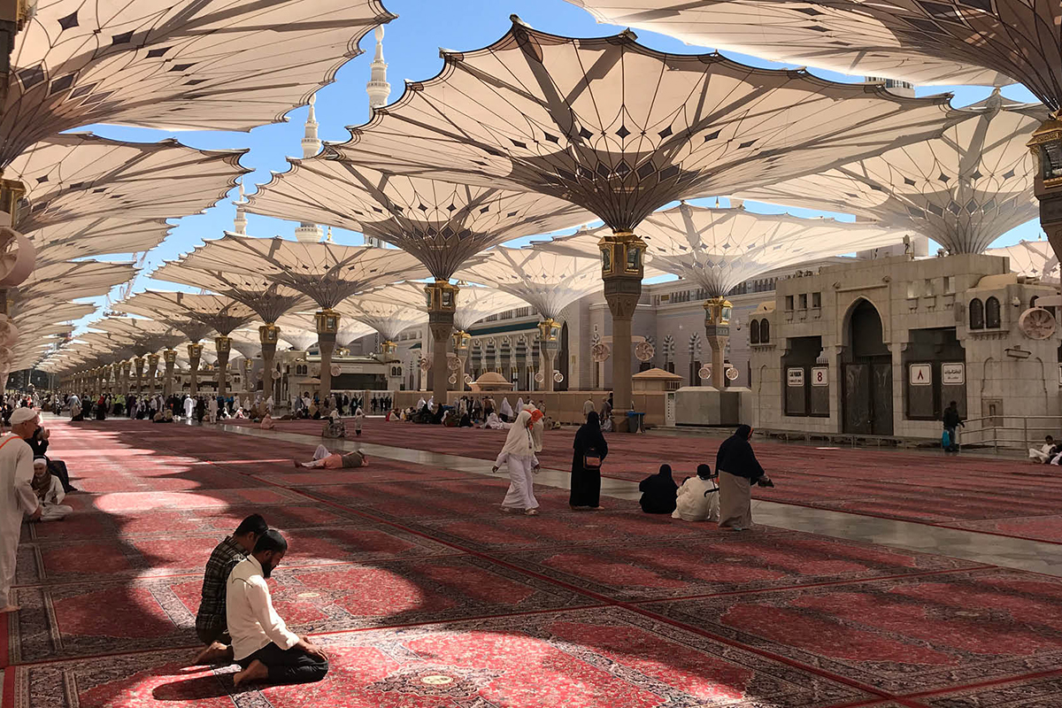 Madinah Piazza_Mái che thông minh 2