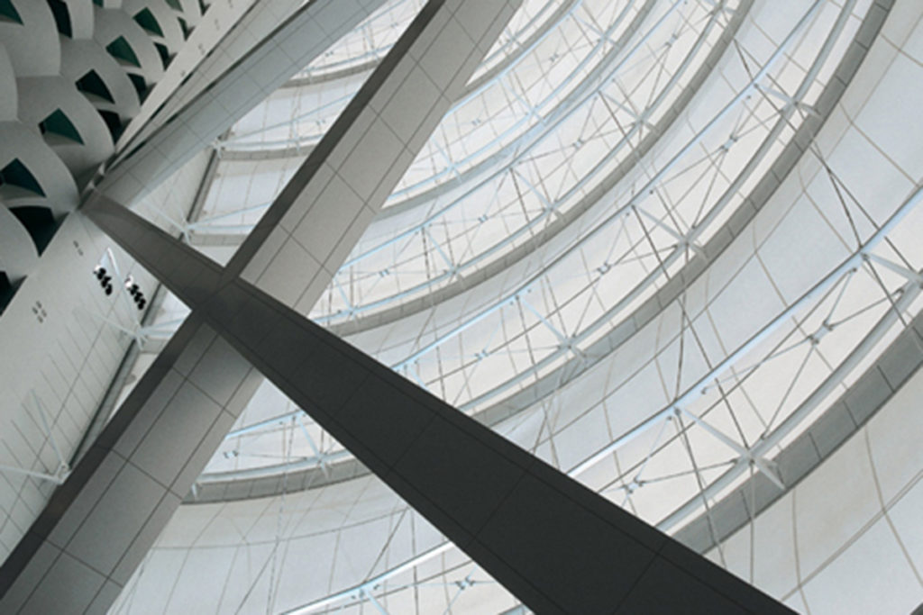 Chi tiết bên trong mặt đứng bạt căng Burj Al Arab thiết kế từ chất liệu PTFE cách nhiệt, giải quyết thách thức nhiệt độ