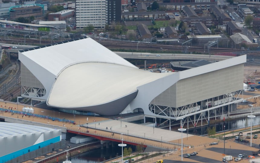 Diện mạo mới của Công viên Queen Elizabeth Olympic khi được lắp đặt bạt căng tái chế