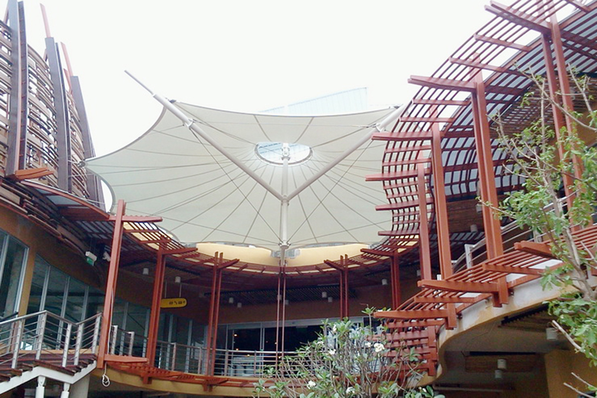Mái che hình chóp_tensile fabric conical shapes_Klang plaza 3