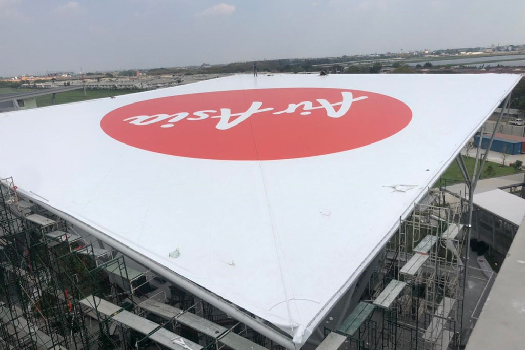 Mái che quảng trường Air Asia hoàn thiện.