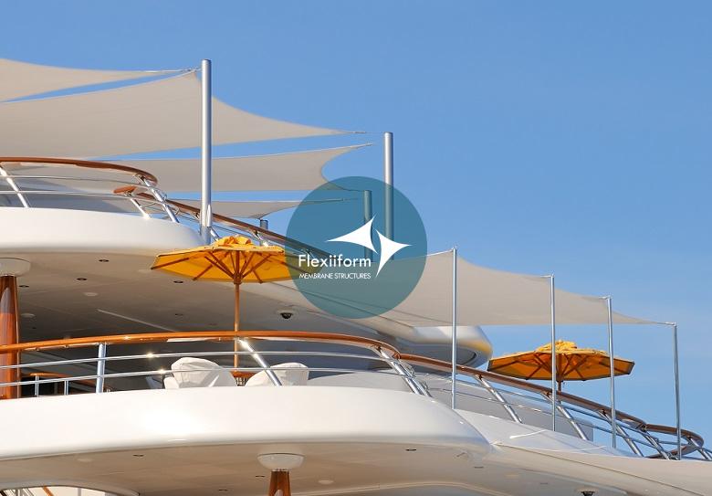 Thiết kế bạt căng: Mái che du thuyền cho khu vực hồ bơi | Nguồn ảnh: yachtforums