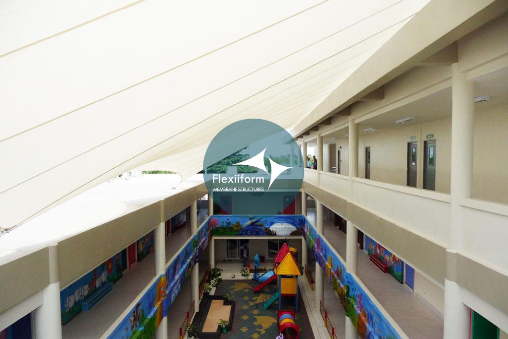 Tổng quan dự án mái che sân trường tại Child Center.