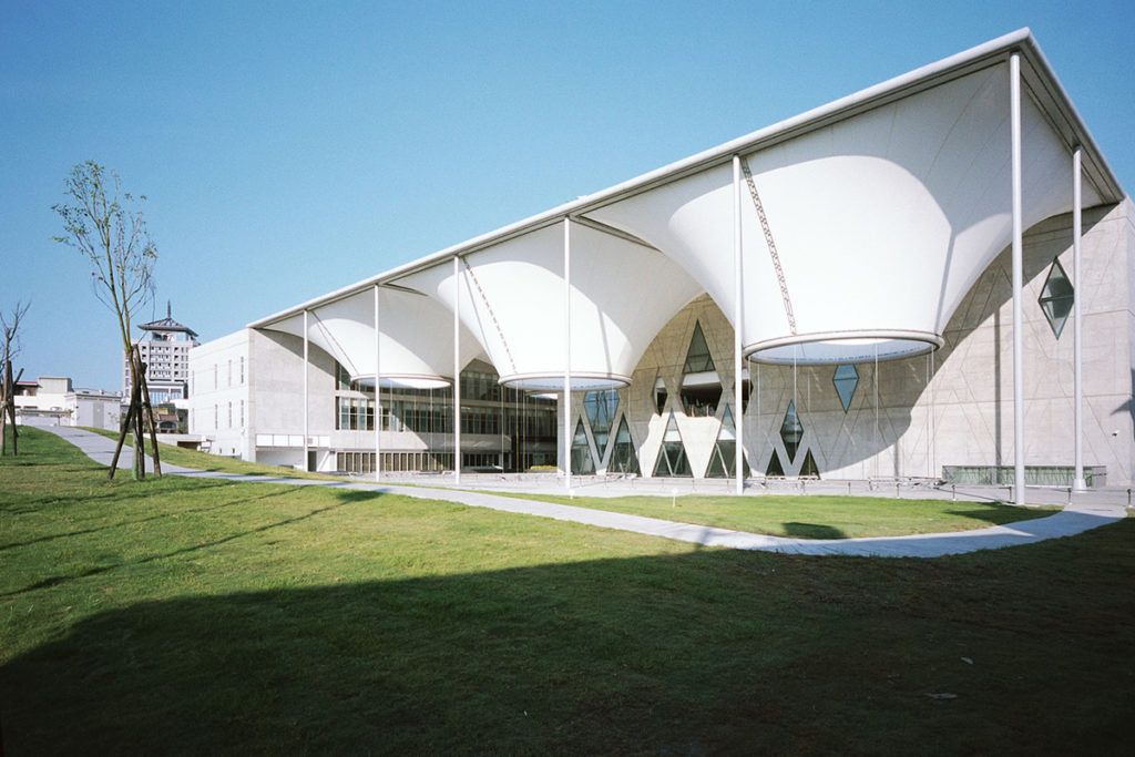 Mẫu mái che showroom Dadong Art Center