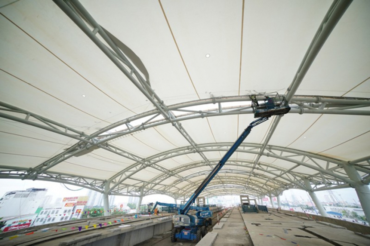 Metro Tân Cảng_Thi công mái che metro tân cảng 4