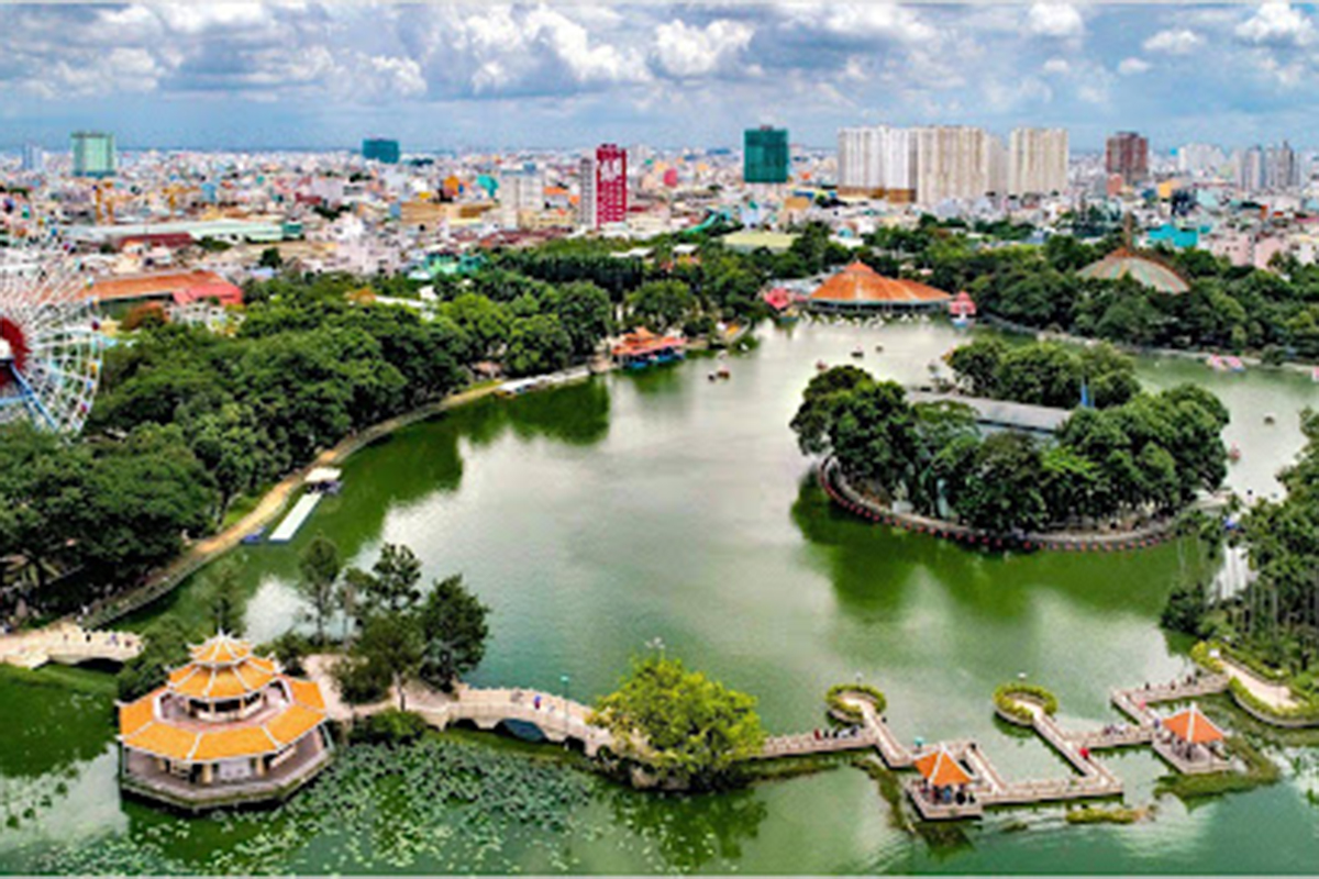 Thi công mái che bạt căng TP HCM-mái che khu du lịch Đầm Sen