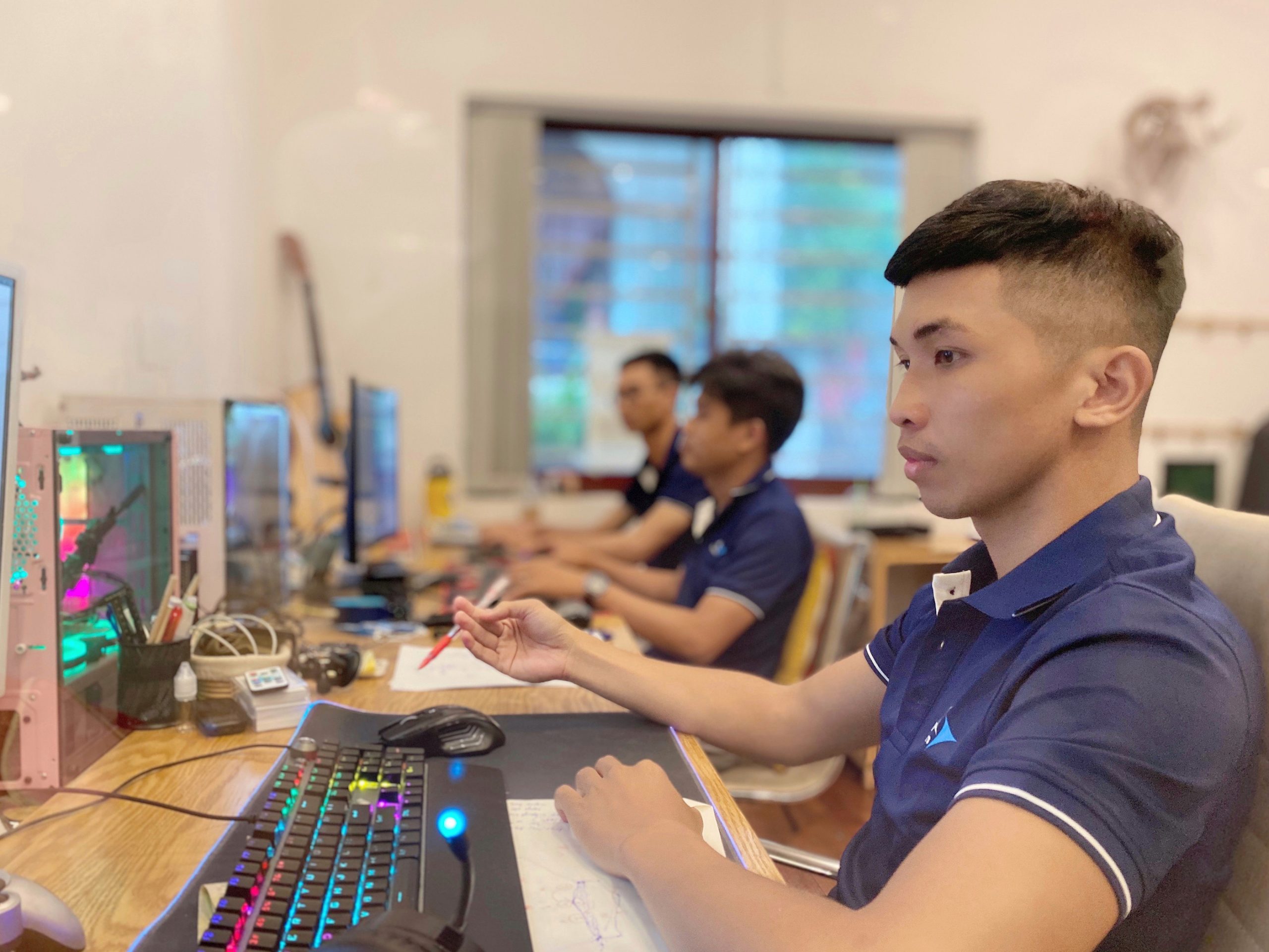 Đội Ngũ Nhân Sự 2 Đội Ngũ Nhân Sự 2 Flexiiform