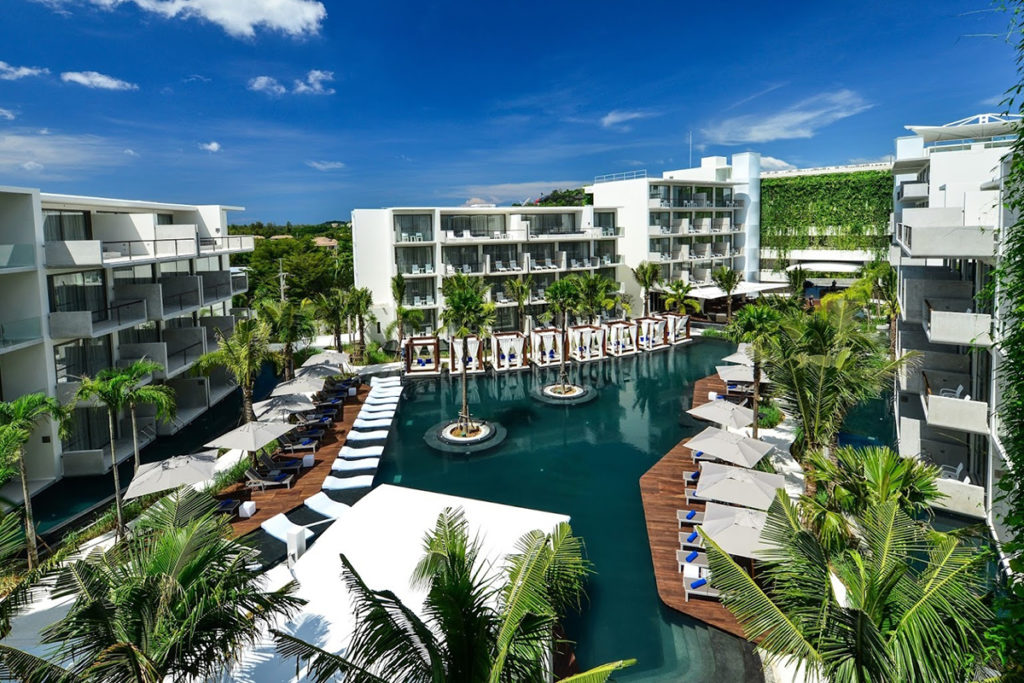 Thiết kế thi công PVDF PTFE Mái che hồ bơi khách sạn resort