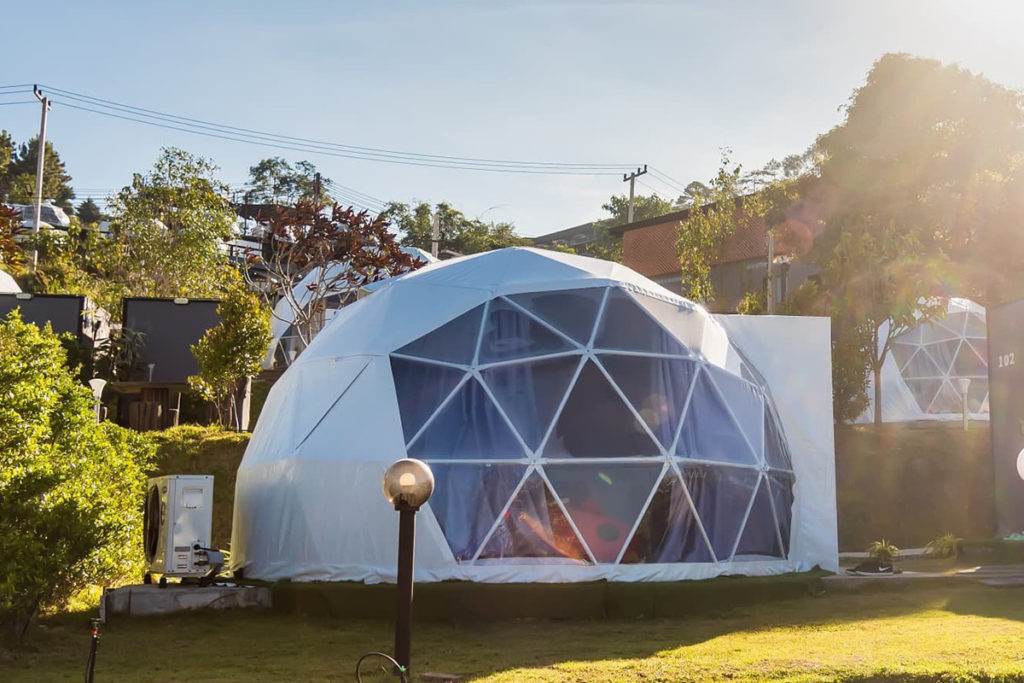 Nhà bán cầu chống chịu tốt trước gió bão và động đất