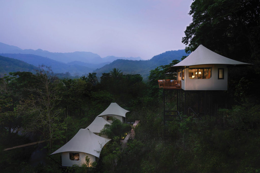 Glamping tent 3 phòng với không gian rộng rãi