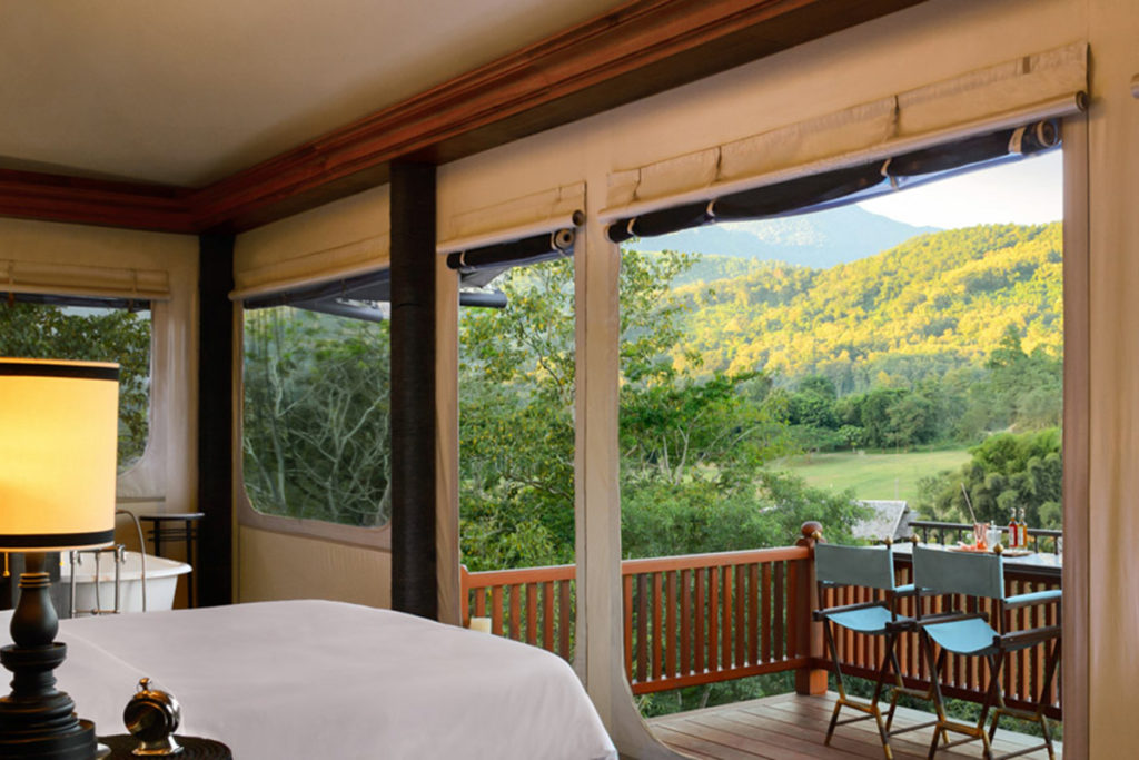 View nội thất rộng rãi trong glamping tent 3 phòng