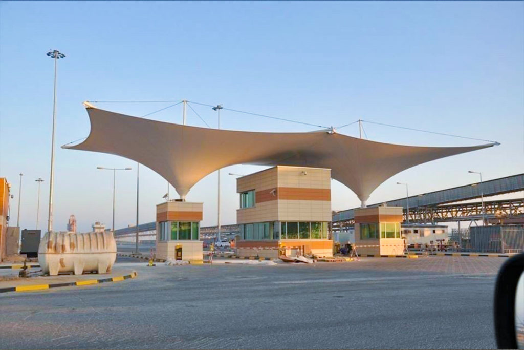 Mái che cổng chào dạng phễu