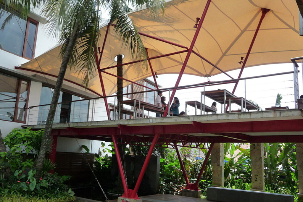 Bạt căng kiến trúc Mái che cầu đi bộ Cafeteria Indo