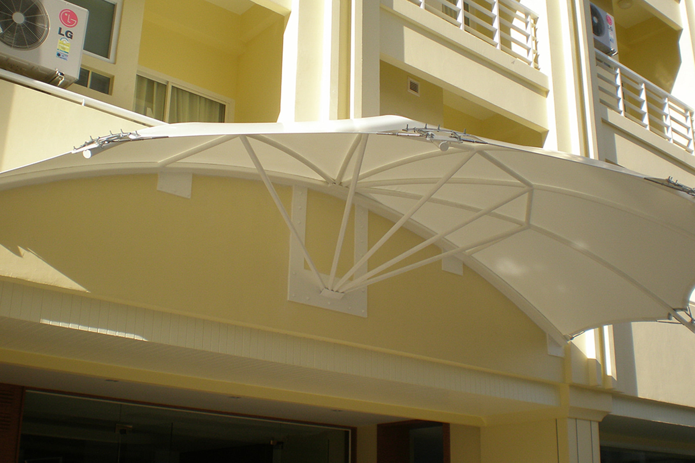 Mái Che Canopy sảnh đón Bạt Căng Lối Vào tòa nhà