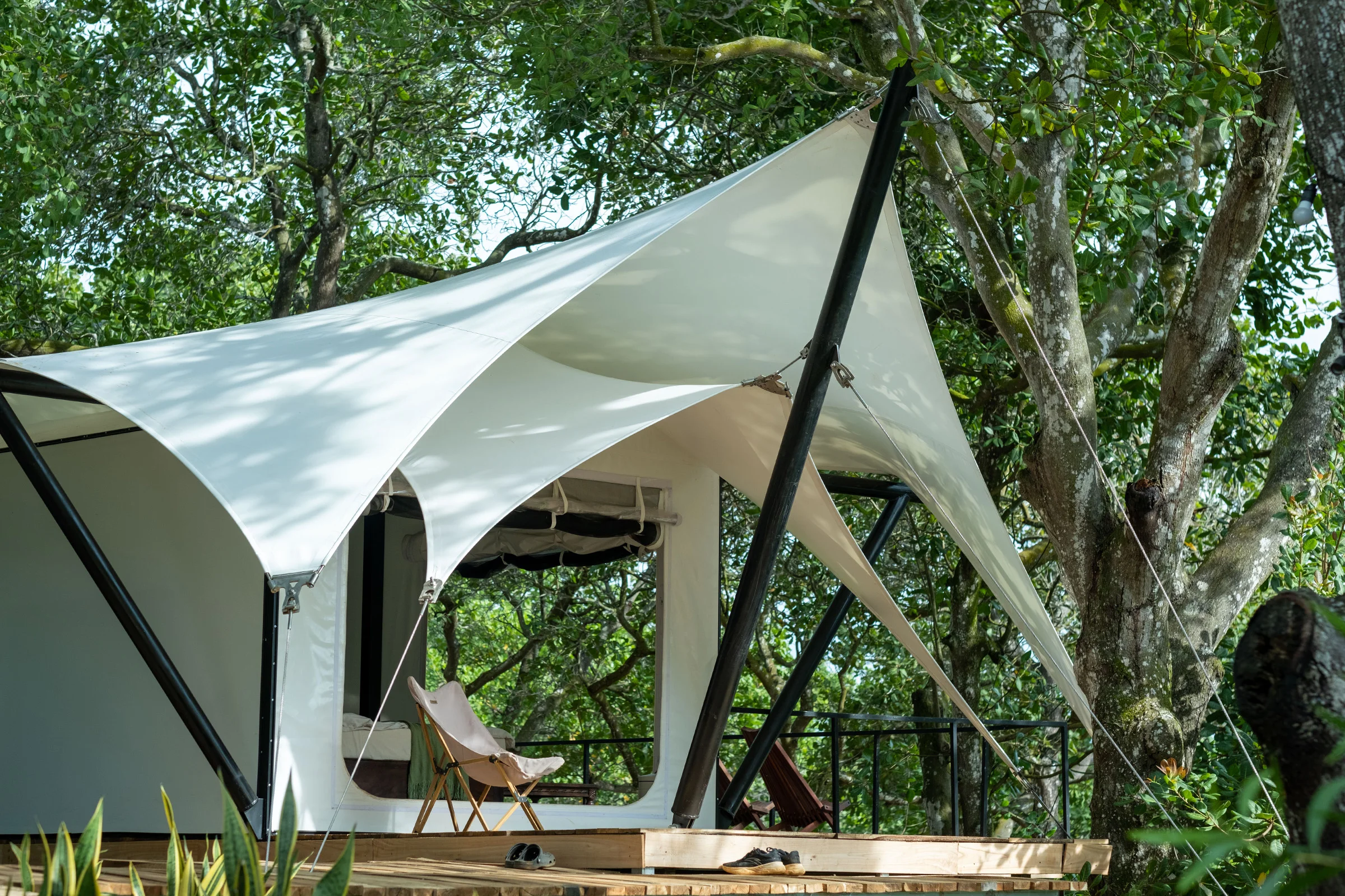 Garden-View-Tent-Flexiiform-TropicalEglamping