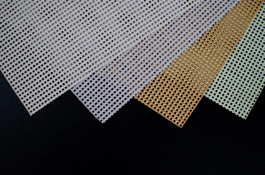 Flexiiform_Tensile facade mesh minh họa cấu tạo Fabric Facade