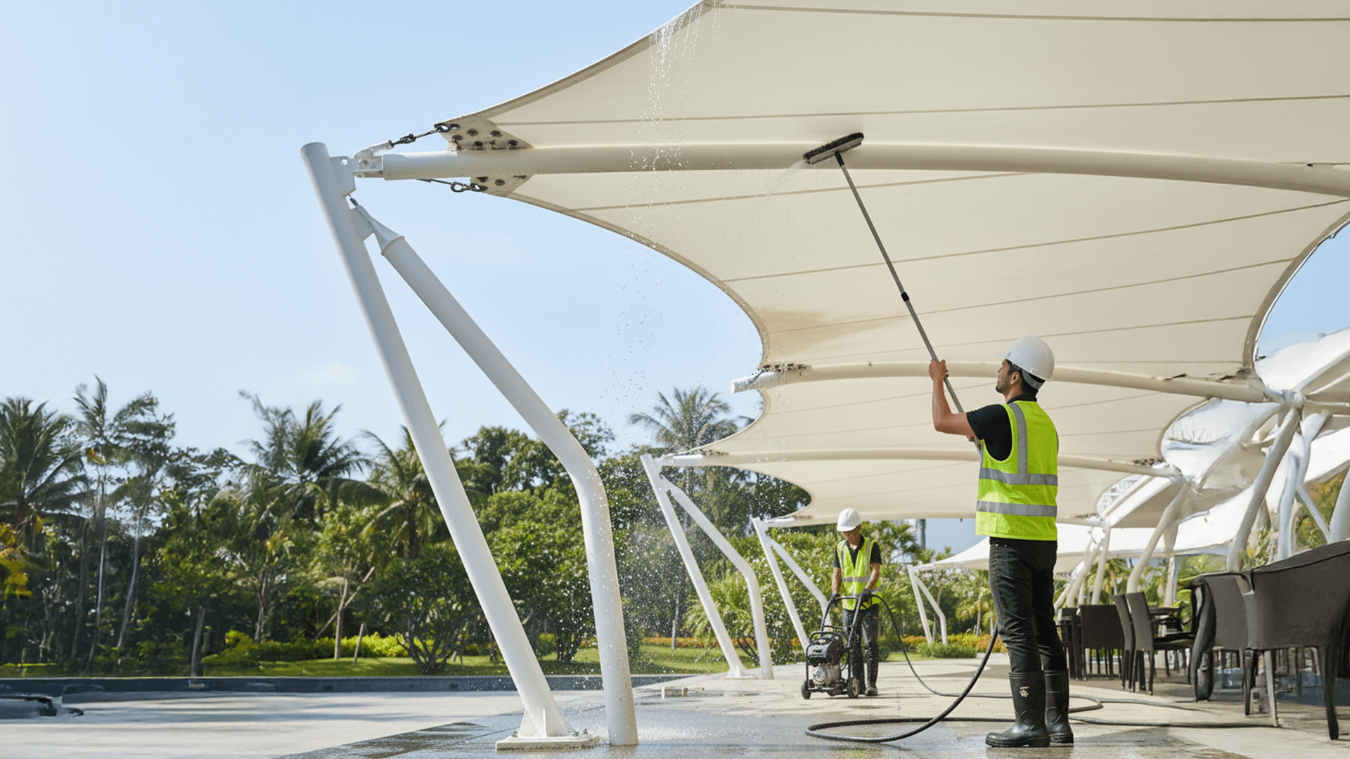 Flexiiform_Dịch vụ Vệ sinh bảo trì mái che màng căng 3