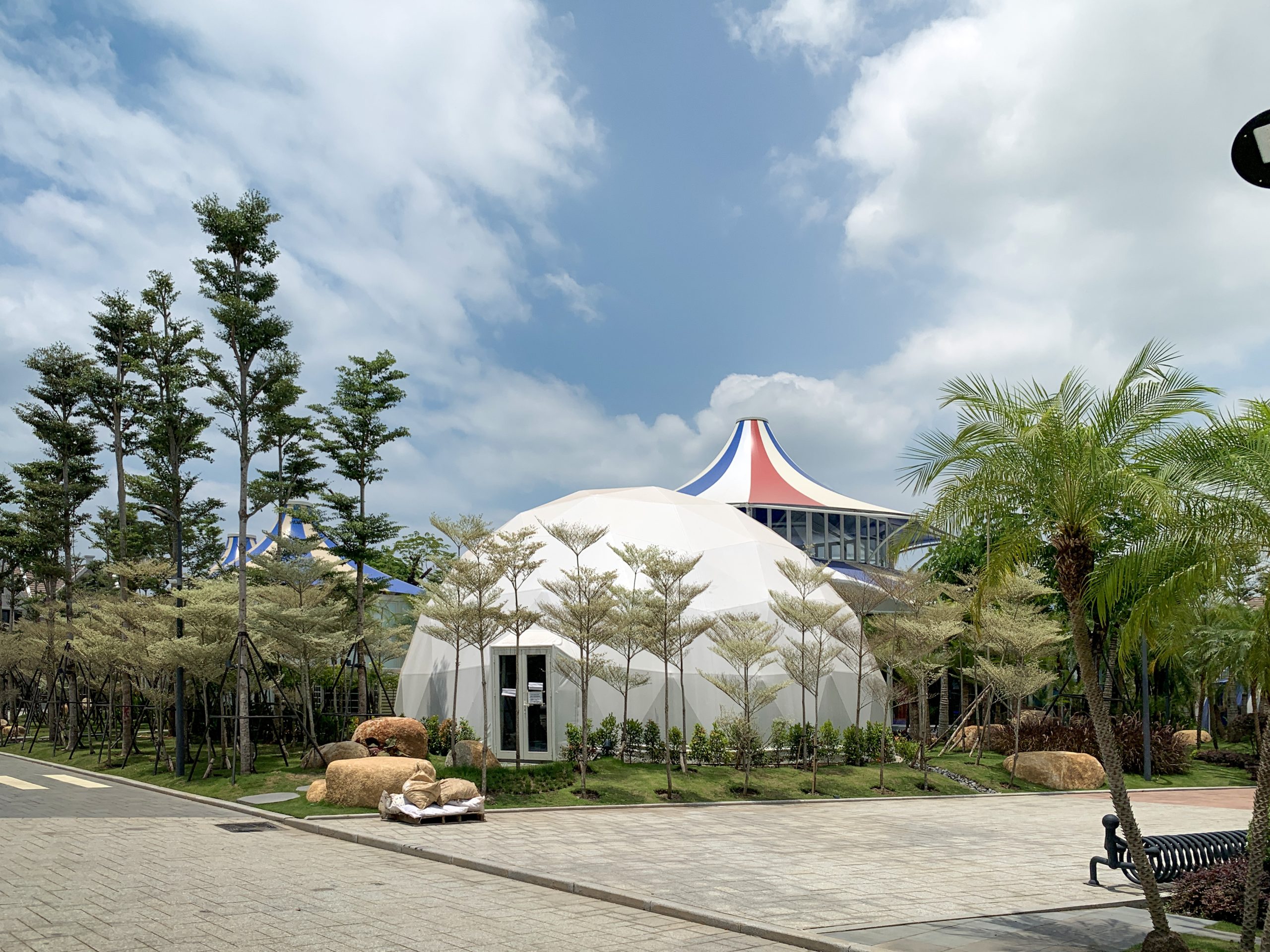Dome khu trò chơi trong nhà 12m trong khu tổ hợp Ecopark Long An